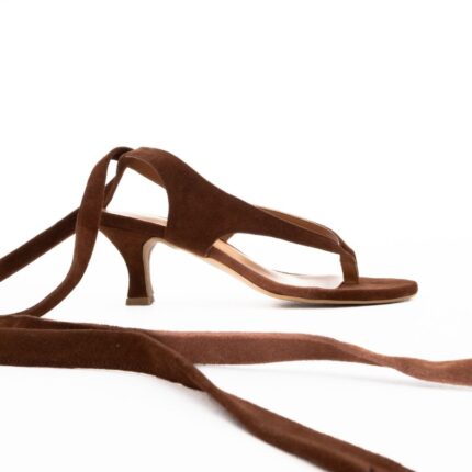 CALLISTA Πέδιλα Suede Lace-Up με Kitten Heel Chocolate